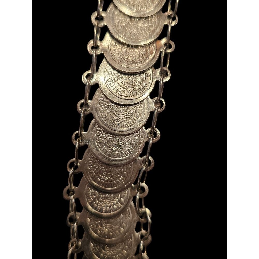 Vintage 1970s Silver Coin Bracelet Hamsa Hand Vintage Republica Di S Marino Brac - Picture 5 of 8